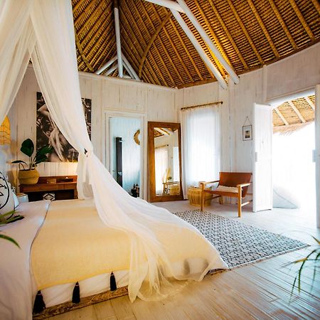 Tropical Glamping Nusa Penida Diamond Beach - Cliff Side Edge Polilit Exteriör bild